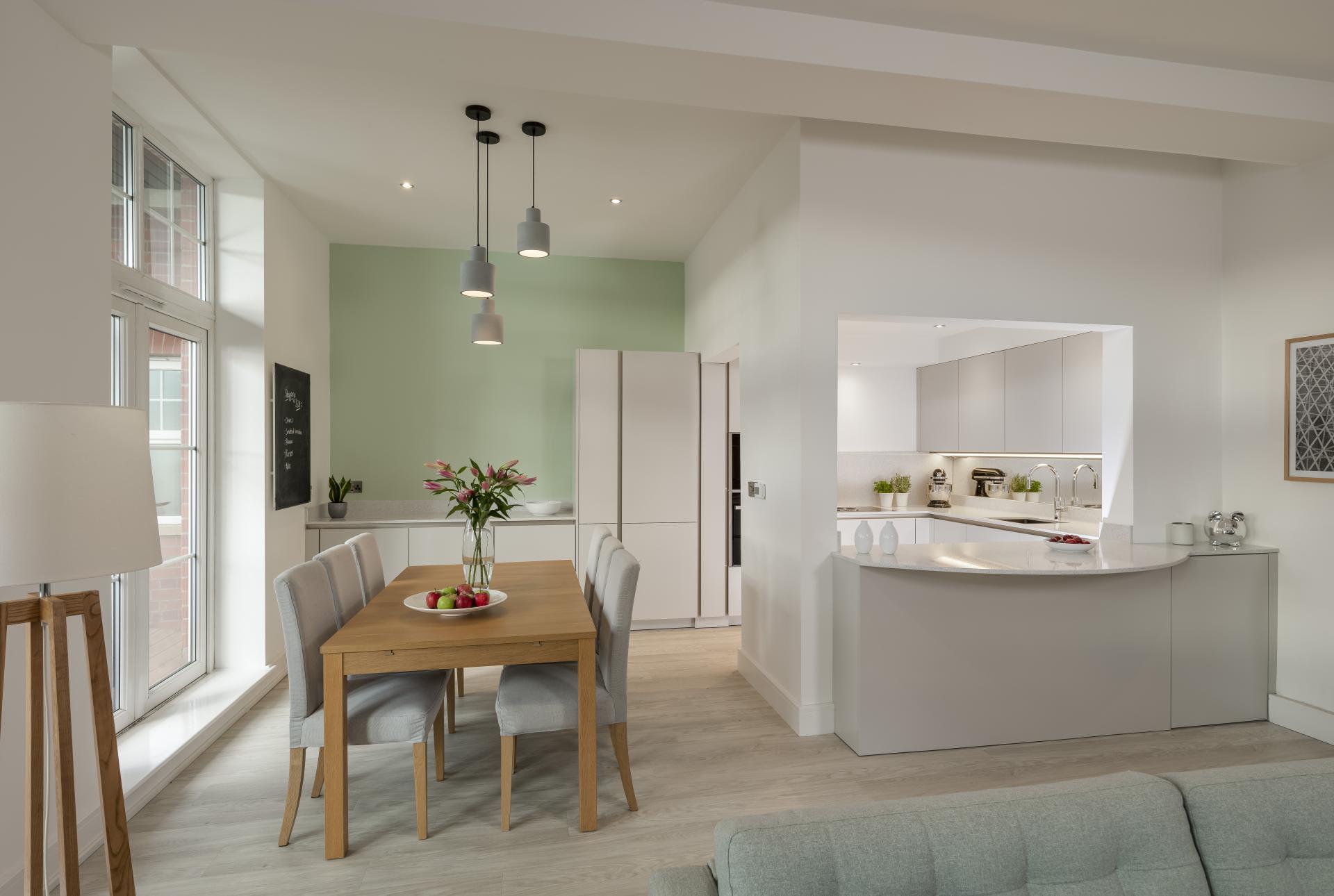 SieMatic S2 handleless kitchen in ‘Sterling Grey’ 1