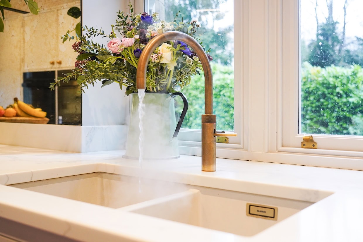 english country kitchen inspiration 2