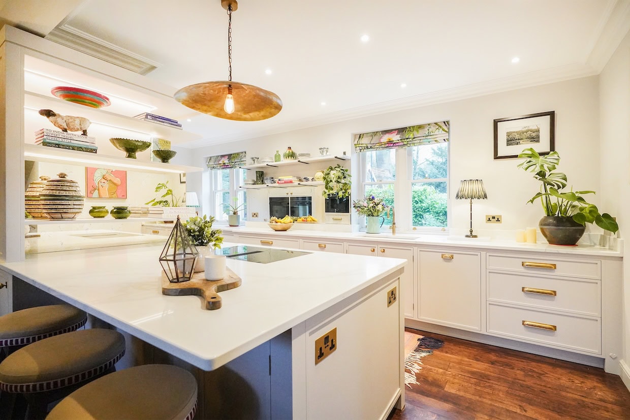 how to design a kitchen that's perfect for hosting 1