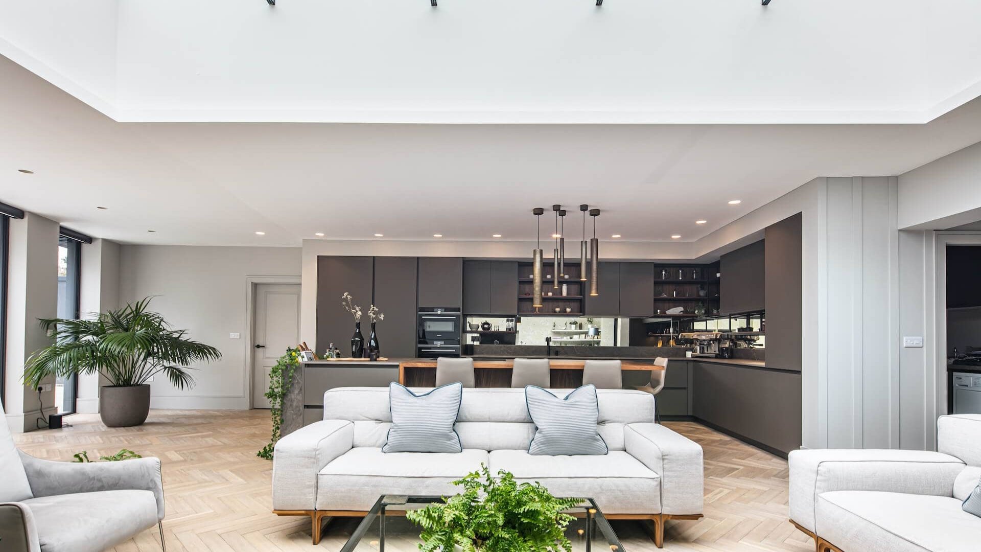 Spectacular contemporary open plan living